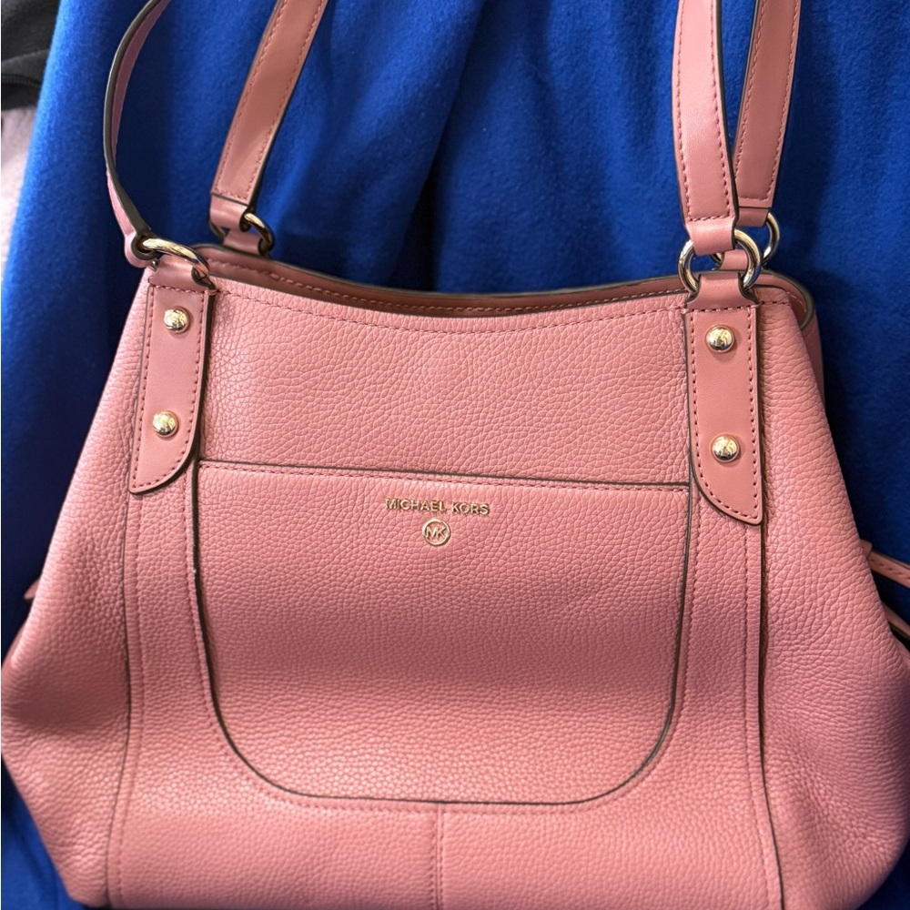 Michael Kors Rose Shoulder Bag